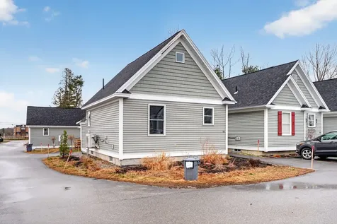 994 Portland Road Saco ME 04072