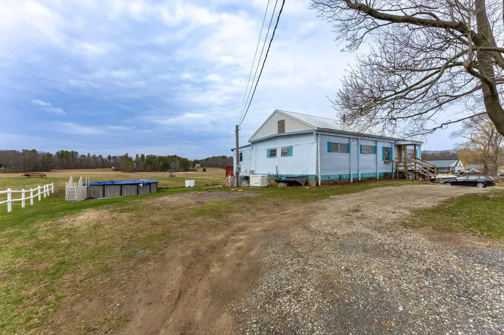 151 Southside Road York ME 03909