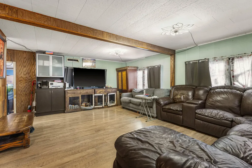 151 Southside Road York ME 03909