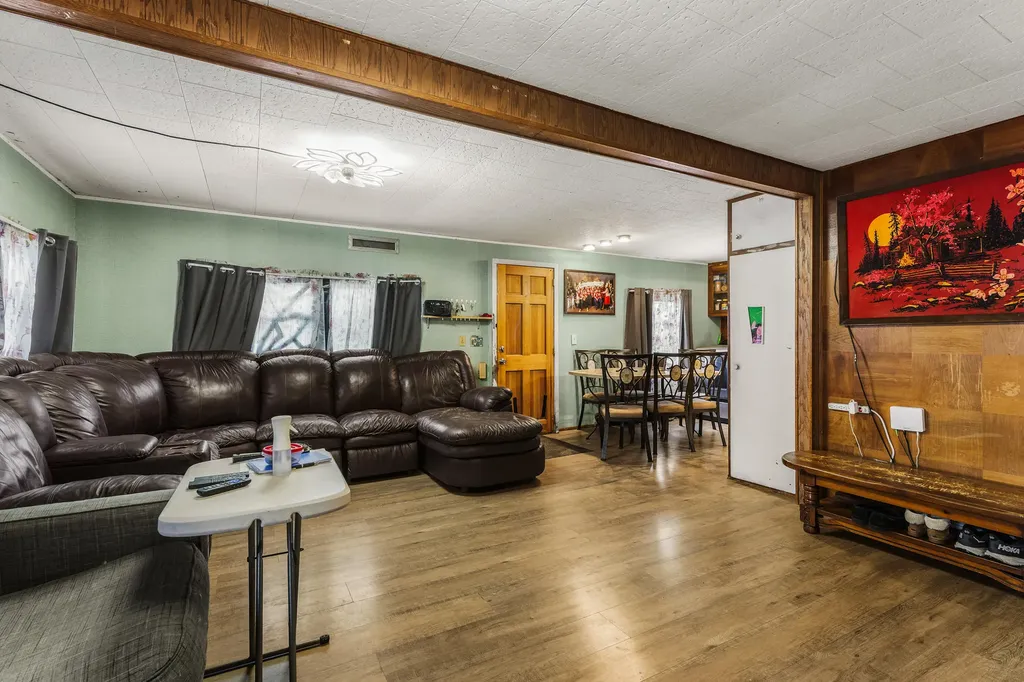 151 Southside Road York ME 03909