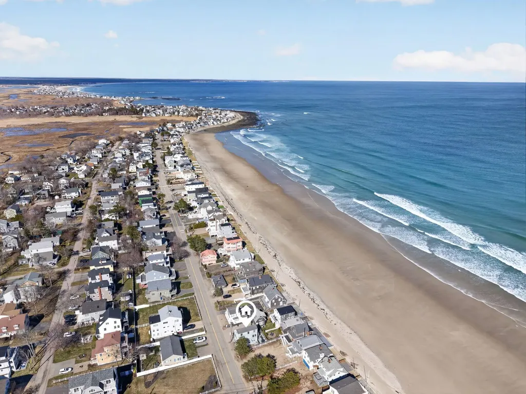 341 Ocean Avenue Wells ME 04090