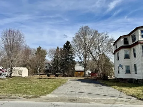 25 Oak Street Waterville ME 04901
