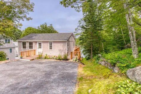 672 Ocean Point Road Boothbay ME 04544