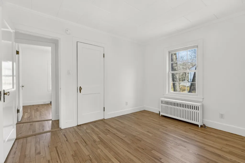 60 Oakhurst Road Cape Elizabeth ME 04107