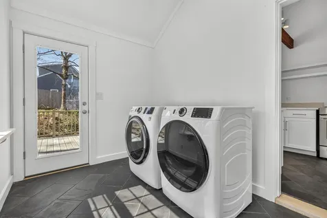 60 Oakhurst Road Cape Elizabeth ME 04107