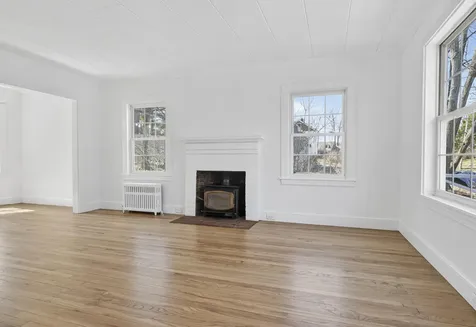 60 Oakhurst Road Cape Elizabeth ME 04107