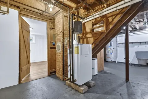 60 Oakhurst Road Cape Elizabeth ME 04107