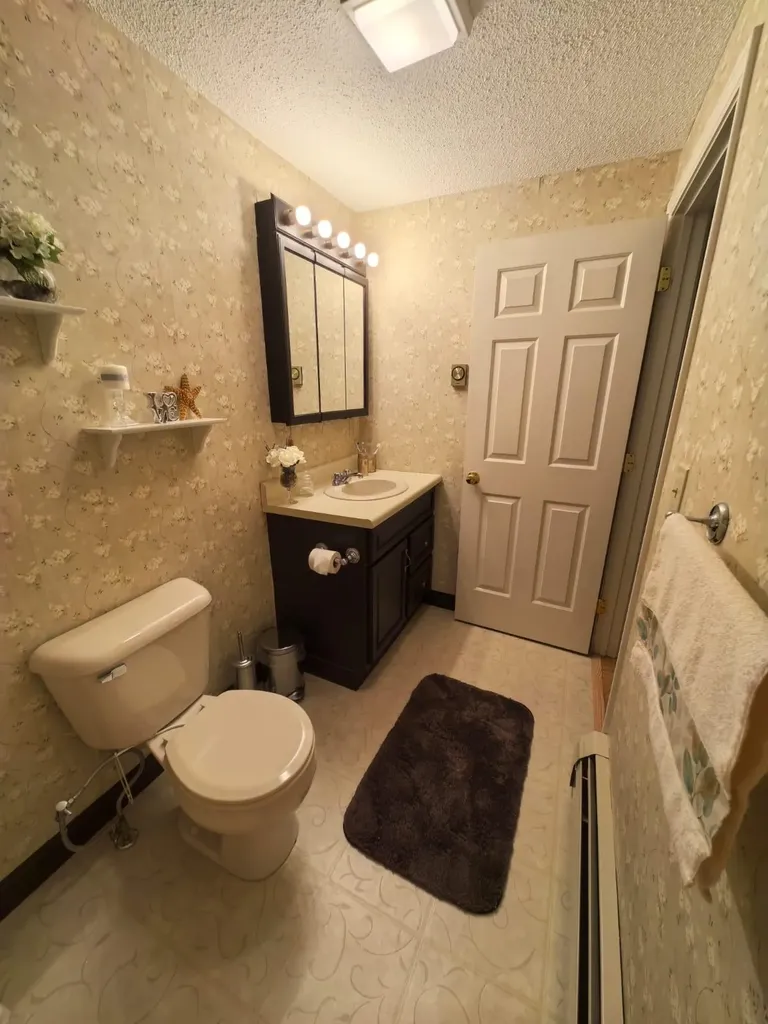 5 Cynthia Circle Bangor ME 04401