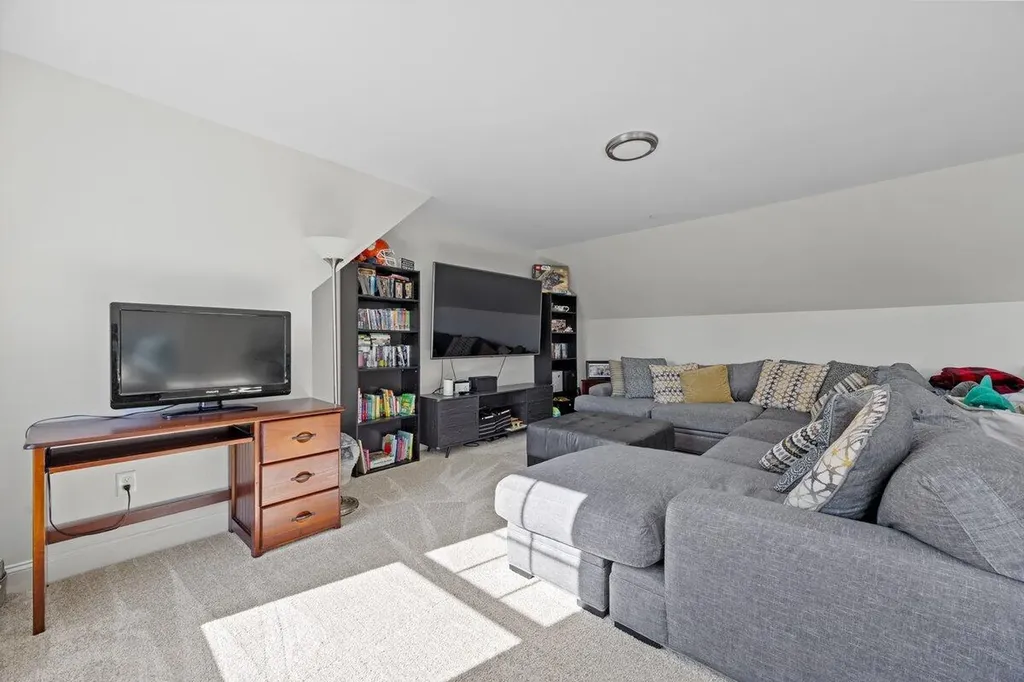 11 Smithwheel Road Old Orchard Beach ME 04064