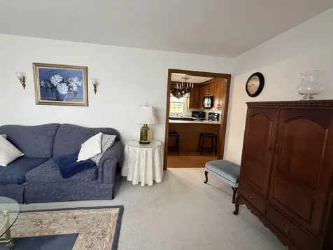 12 Dee Street Auburn ME 04210