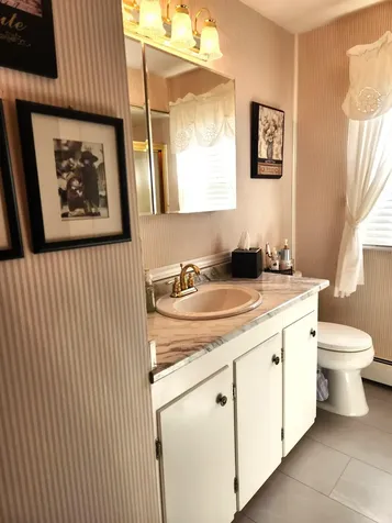 12 Dee Street Auburn ME 04210