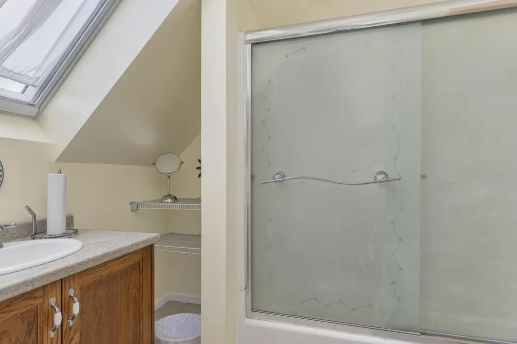 146 W Grand Avenue Old Orchard Beach ME 04064