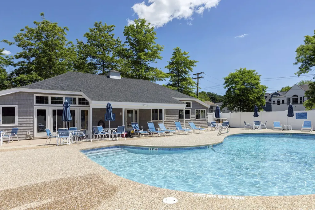 146 W Grand Avenue Old Orchard Beach ME 04064