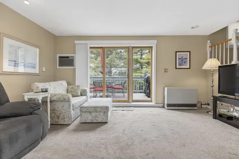 146 W Grand Avenue Old Orchard Beach ME 04064