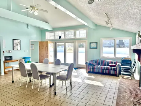146 W Grand Avenue Old Orchard Beach ME 04064