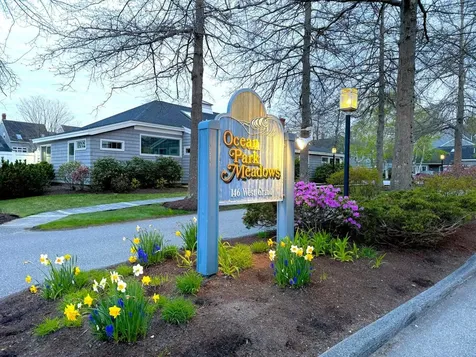 146 W Grand Avenue Old Orchard Beach ME 04064