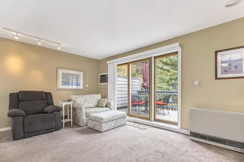 146 W Grand Avenue Old Orchard Beach ME 04064