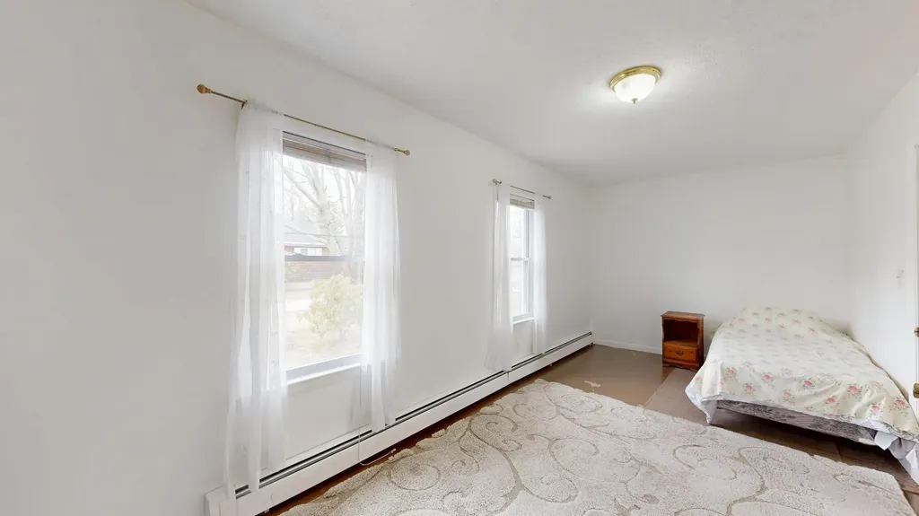 28 Ferry Road Saco ME 04072
