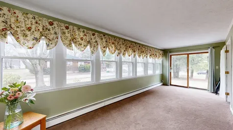28 Ferry Road Saco ME 04072