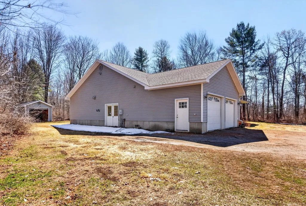 692 Battle Ridge Road Clinton ME 04927