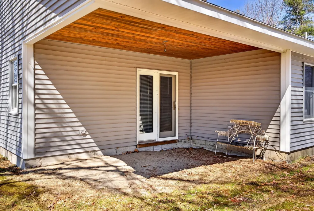 692 Battle Ridge Road Clinton ME 04927