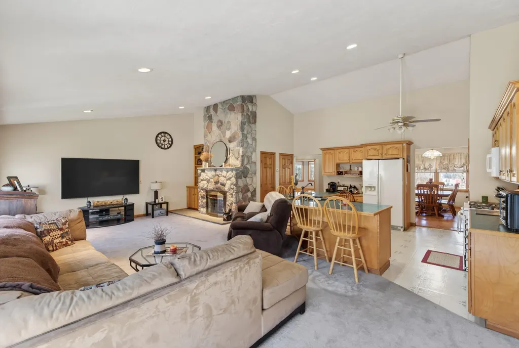 692 Battle Ridge Road Clinton ME 04927