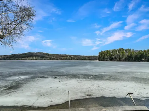 28 Waters Edge Hartford ME 04220