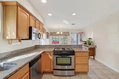 100 Starbird Road Portland ME 04102