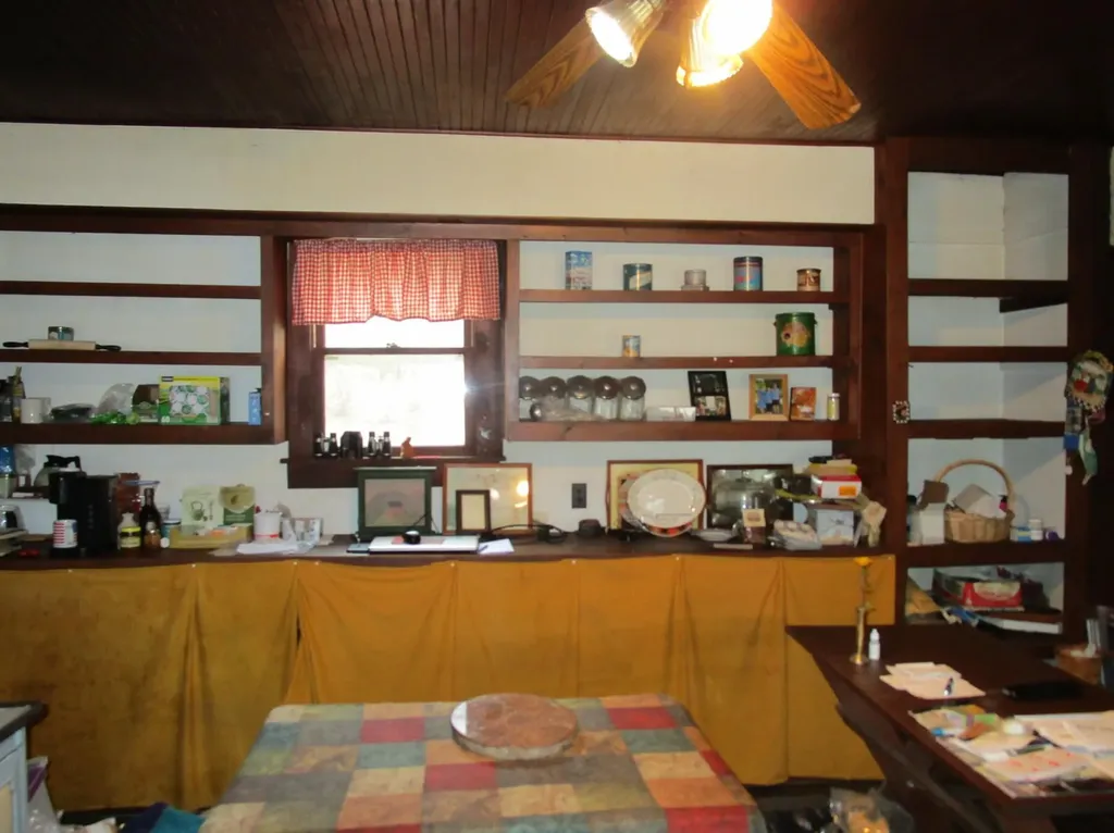 28 Bethel Road West Paris ME 04289
