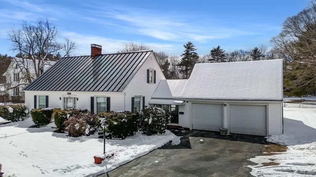 308 Park Avenue Auburn ME 04210