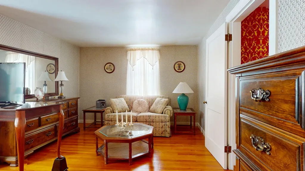 308 Park Avenue Auburn ME 04210