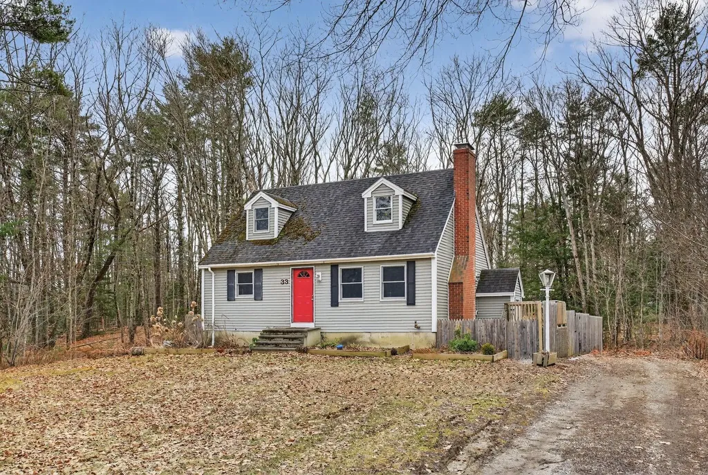 33 Old Ferry Road Wiscasset ME 04578