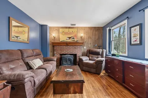 33 Old Ferry Road Wiscasset ME 04578