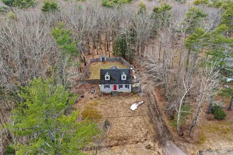 33 Old Ferry Road Wiscasset ME 04578