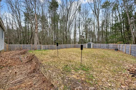 33 Old Ferry Road Wiscasset ME 04578