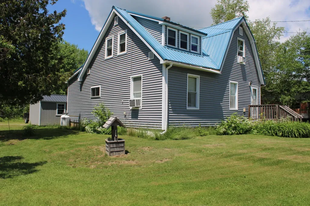 60 Penobscot Avenue Howland ME 04448