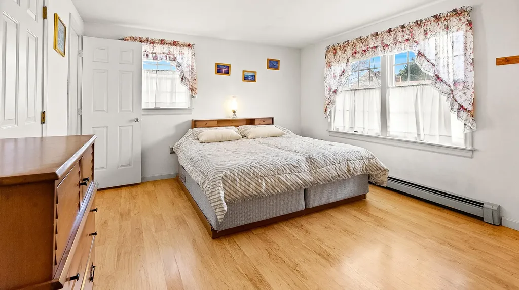 24 Laurel Circle Bangor ME 04401