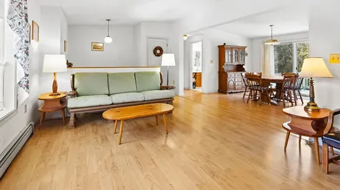 24 Laurel Circle Bangor ME 04401