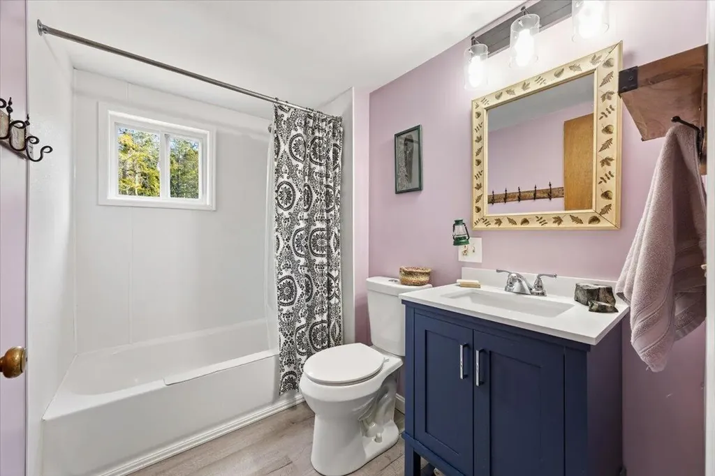 52 Rosemont Avenue Waterboro ME 04061