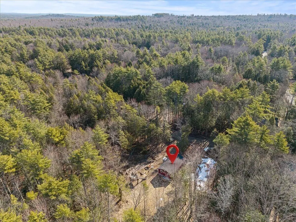 52 Rosemont Avenue Waterboro ME 04061