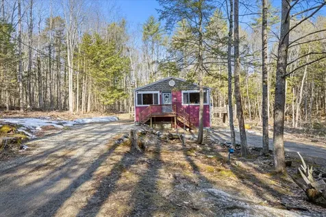 52 Rosemont Avenue Waterboro ME 04061