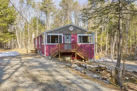 52 Rosemont Avenue Waterboro ME 04061