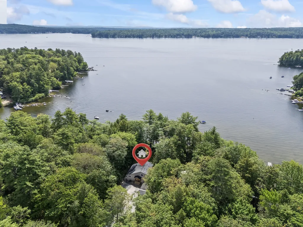7 Papoose Island Road Raymond ME 04071
