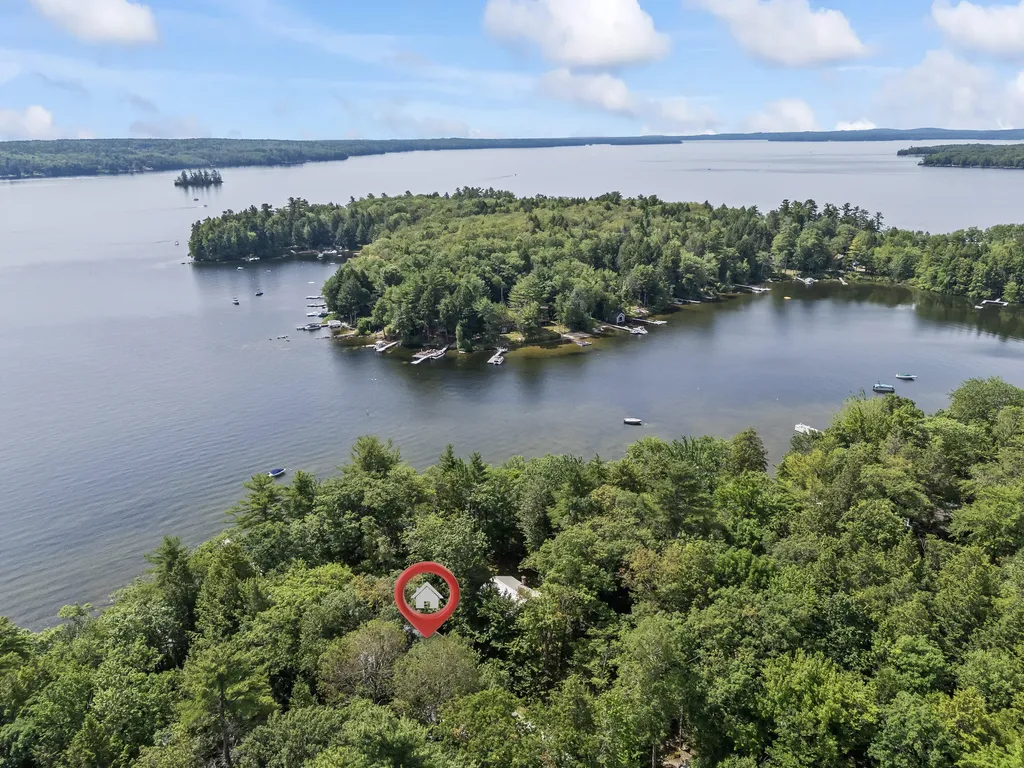7 Papoose Island Road Raymond ME 04071