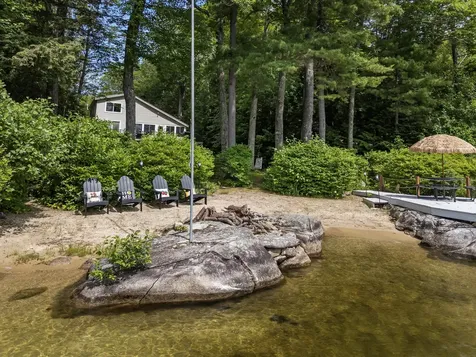 7 Papoose Island Road Raymond ME 04071