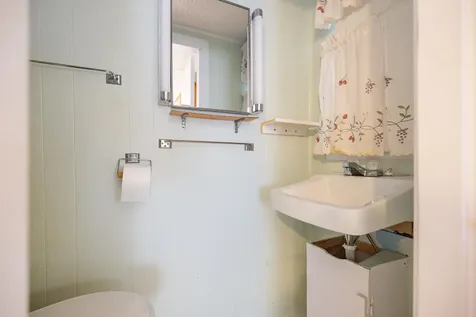 102 Mcnamara Street Lewiston ME 04240