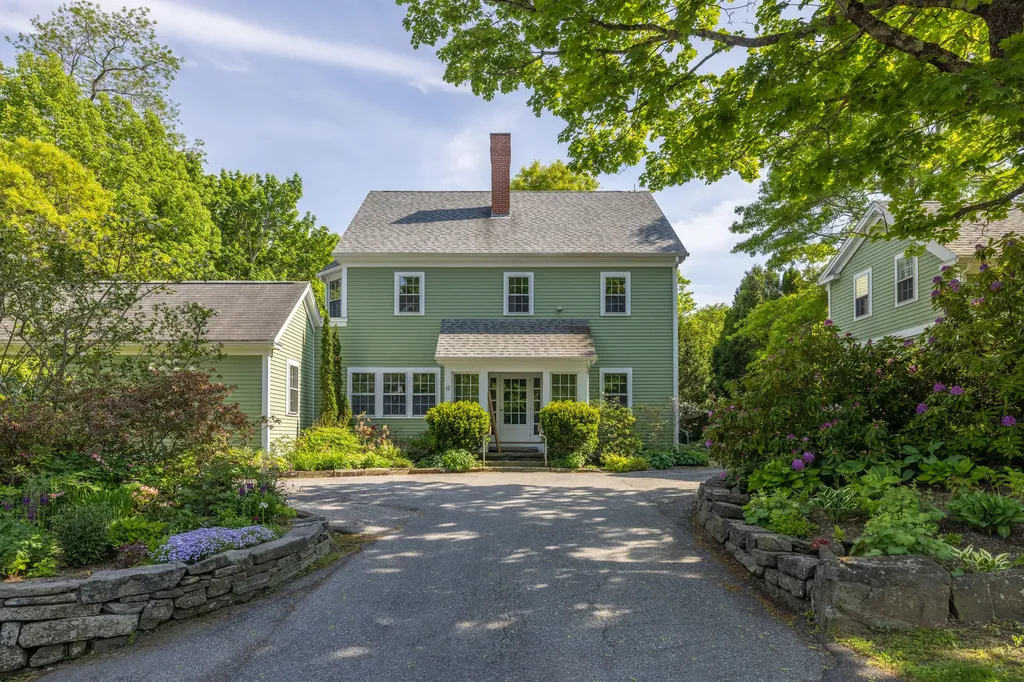 12 School Street Rockport ME 04856