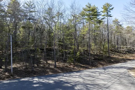 20 Witchtrot Road York ME 03903