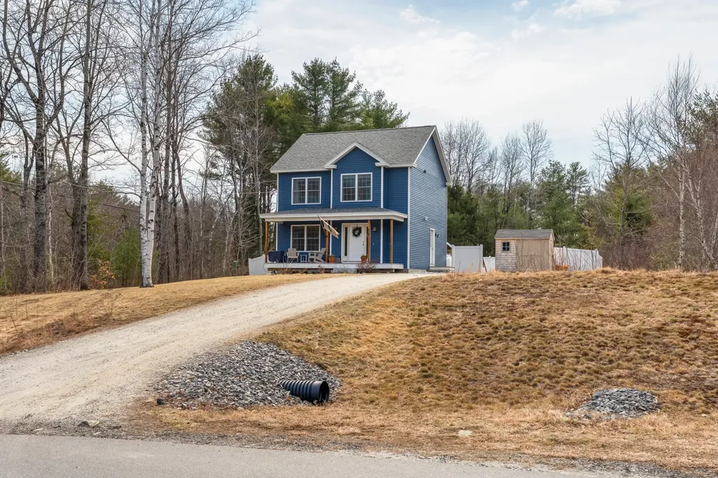 82 Tree Farm Road Brunswick ME 04011