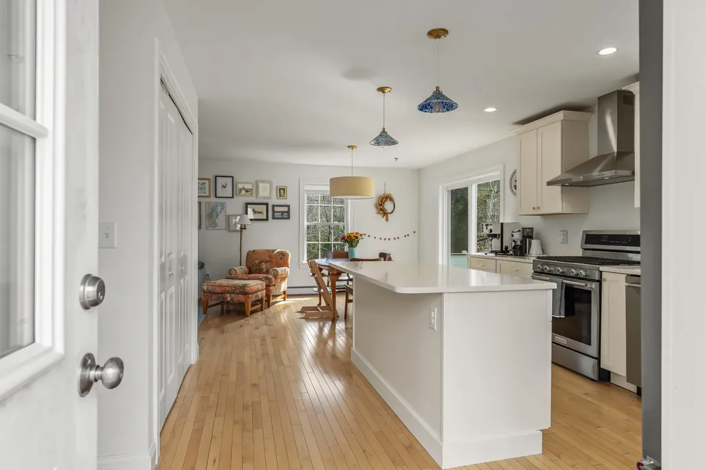 82 Tree Farm Road Brunswick ME 04011